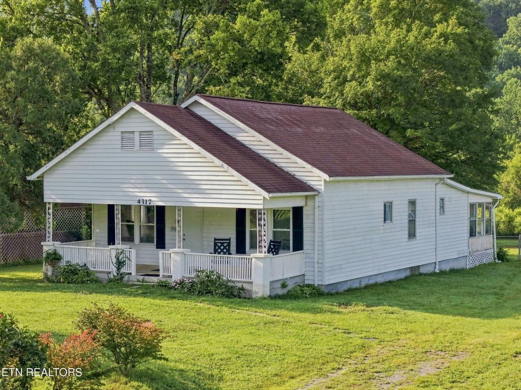 4317 Fulton Rd, Corryton