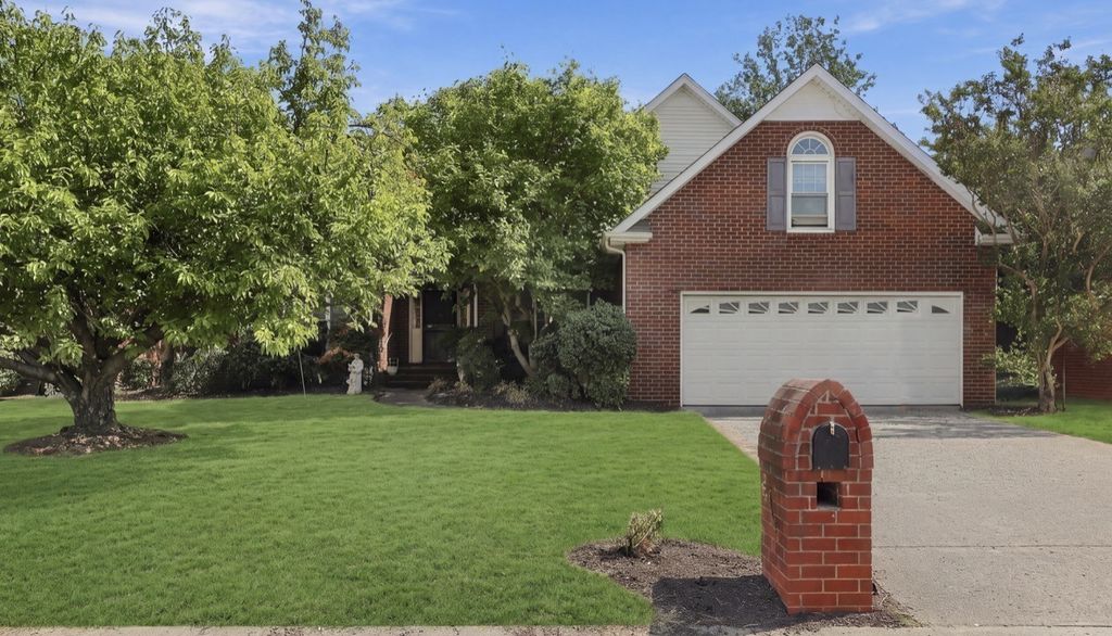 2815 Standing Bear Way, Murfreesboro