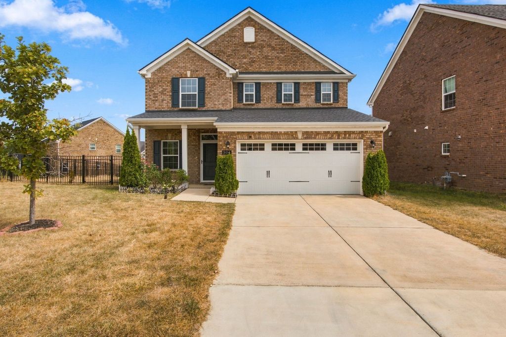 304 Finnegan Ct, Spring Hill