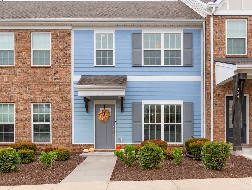 226 Mansfield Dr, Gallatin