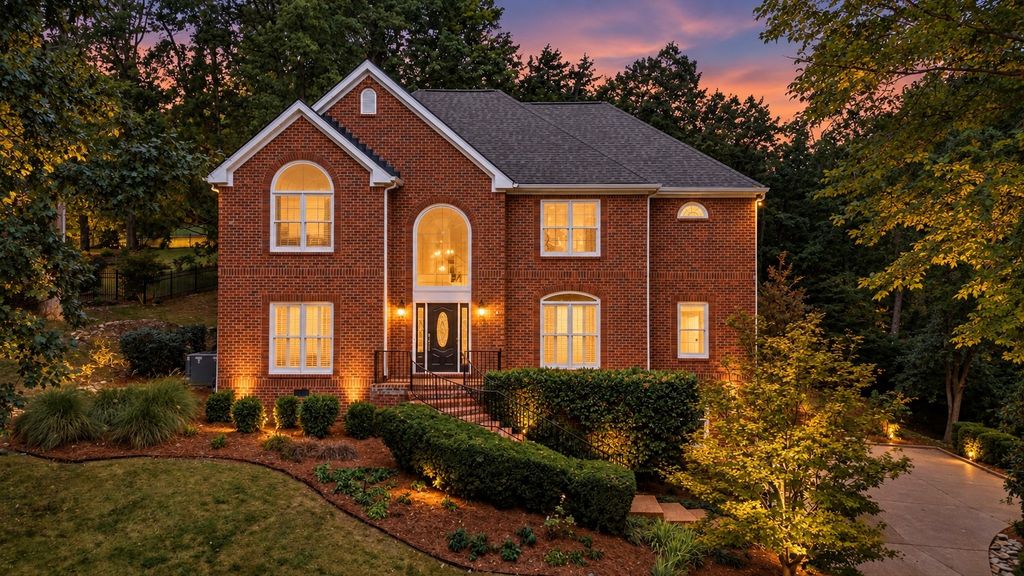 156 N Berwick Ln N, Franklin