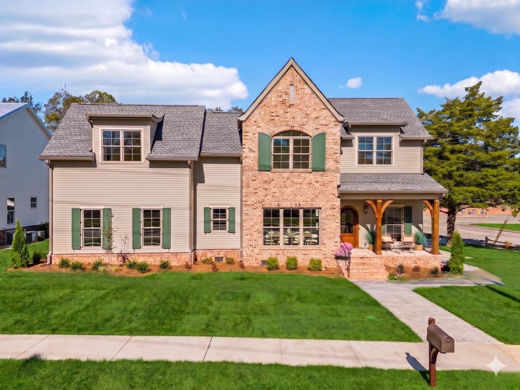 304 Bridge Ave, Murfreesboro