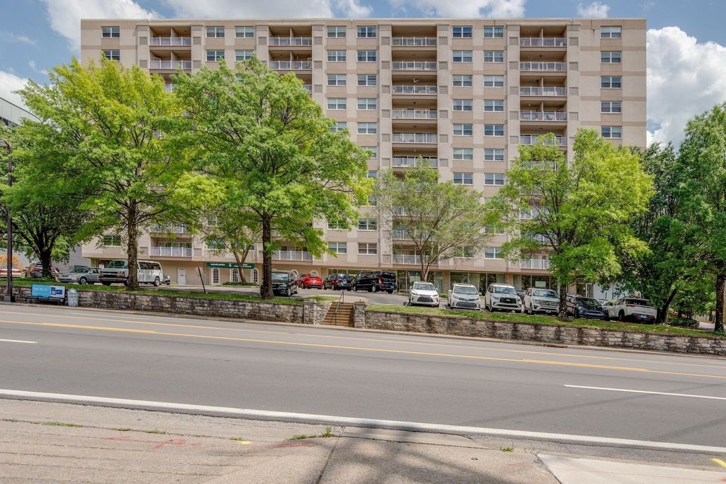3415 West End Ave 1012, Nashville