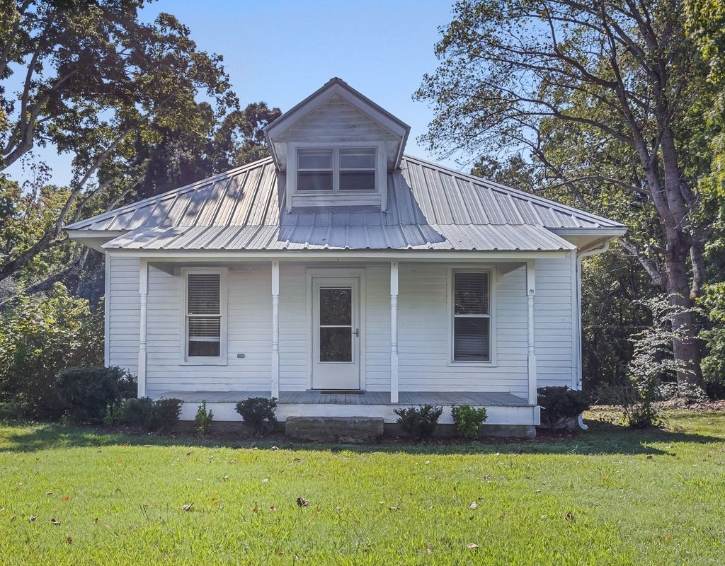 3 Albert Fentress Rd, Greenbrier