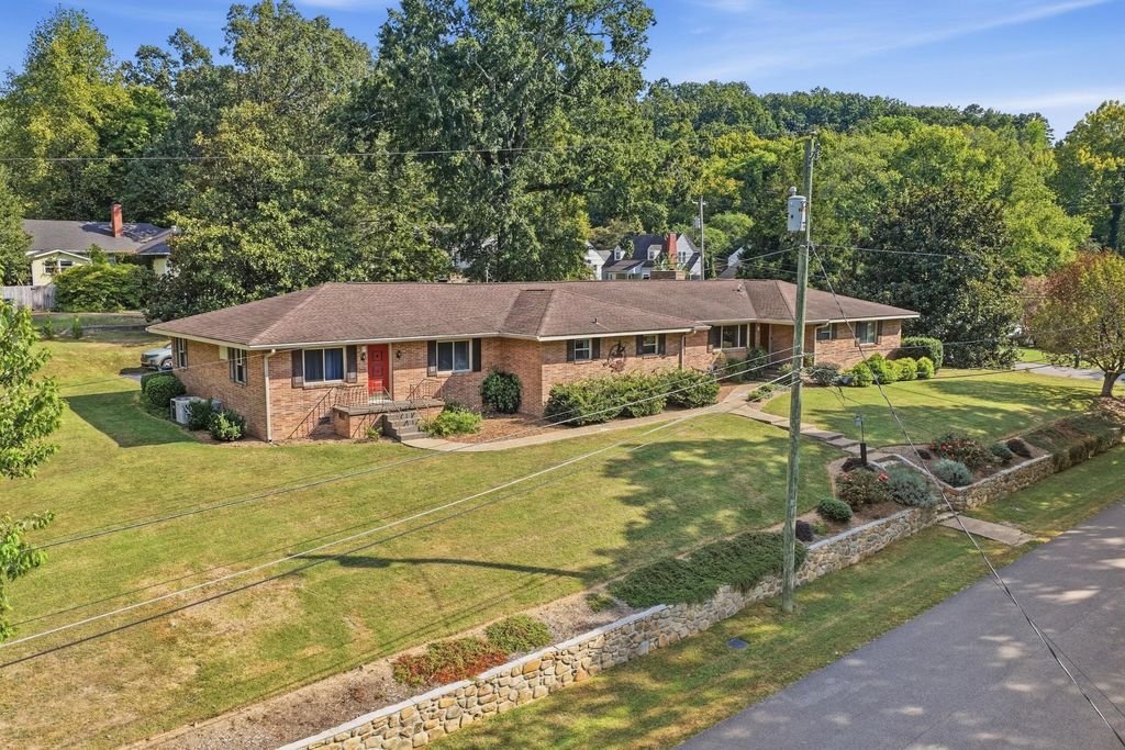 4200 Tacoma Avenue, Chattanooga