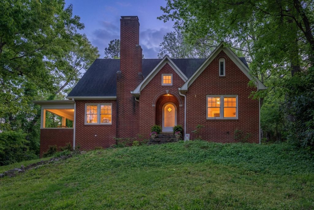 330 Tunnel Boulevard, Chattanooga