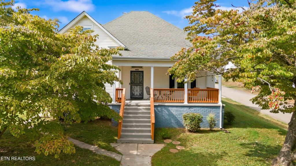 2549 Fenwood Drive, Knoxville