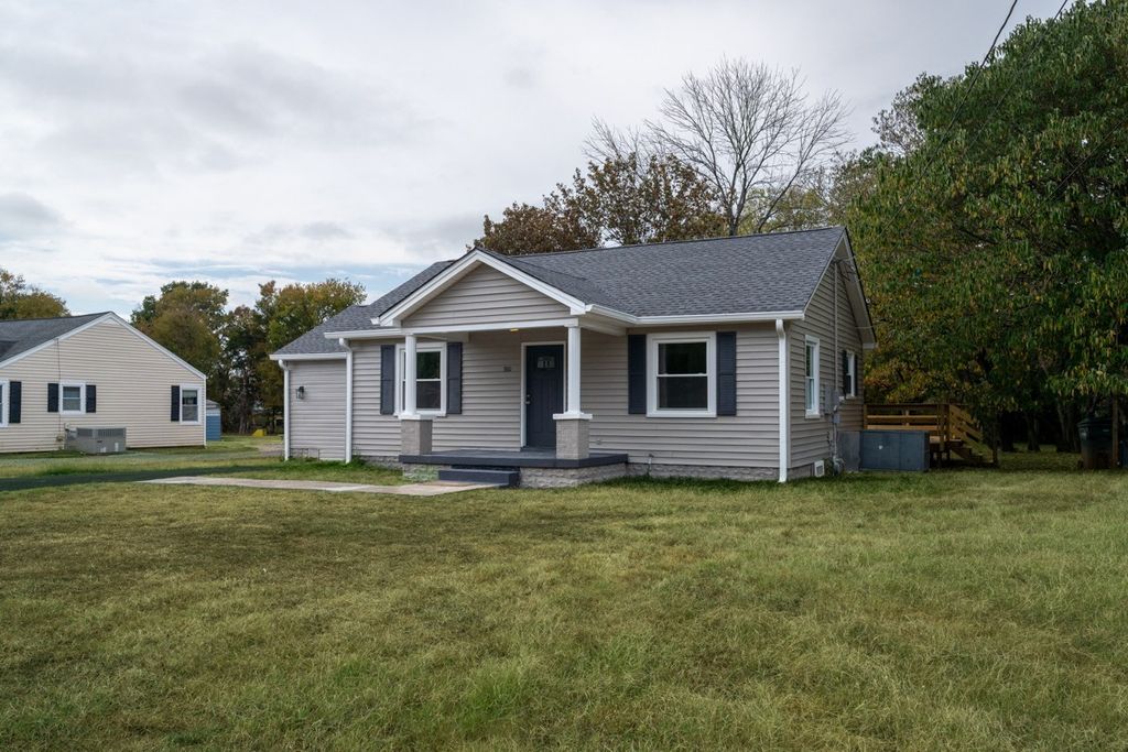 380 Franklin Rd, Lebanon
