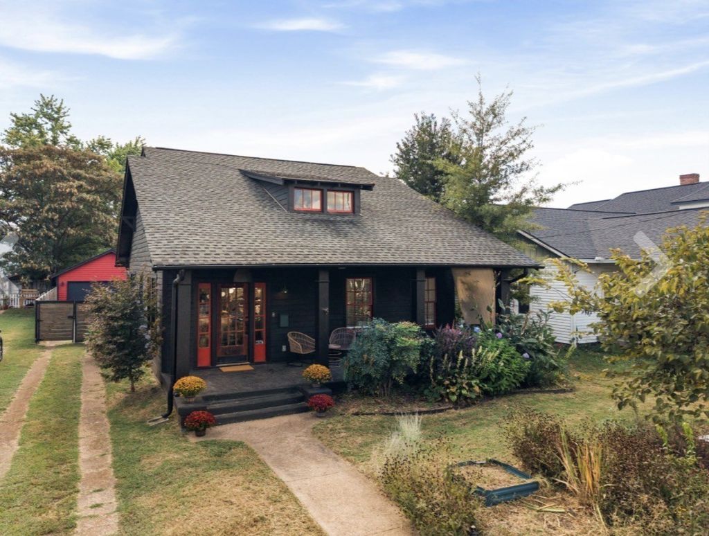 1804 Russell St, Nashville