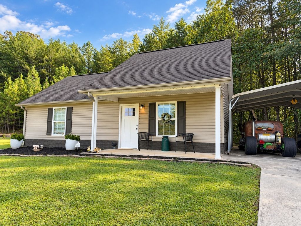 297 Gail Ln, Dayton