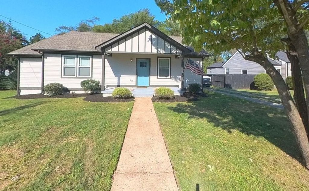 304 1st Ave, Murfreesboro
