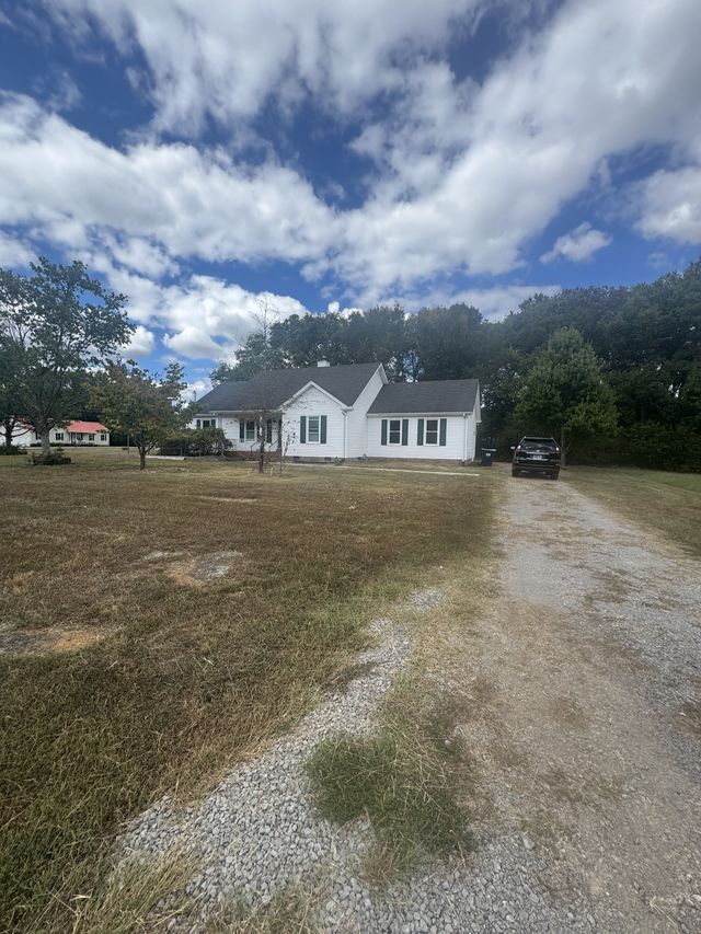 724 Hogan Dr, Murfreesboro