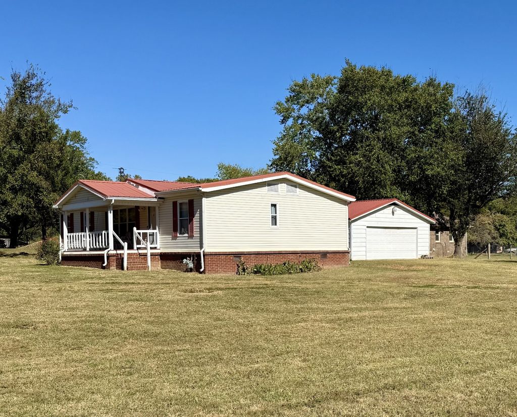 218 Flintville Rd, Flintville