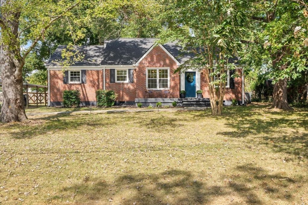 2505 Sheridan Rd, Nashville