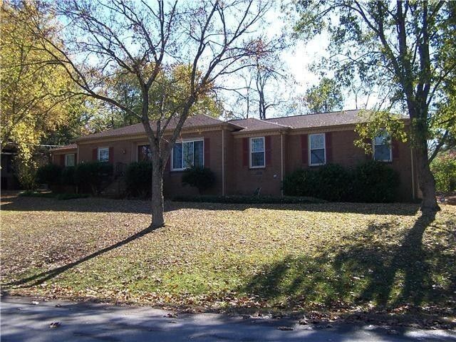 204 Cambridge Pl, Franklin