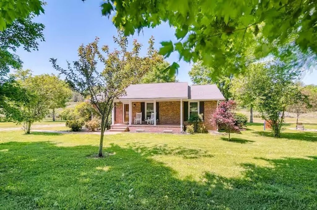 4485 Pratt Ln, Franklin