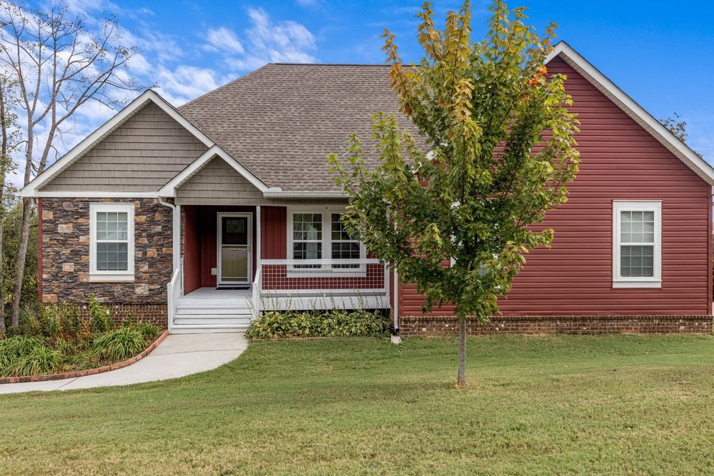 220 Timber Top Crossing Se, Cleveland