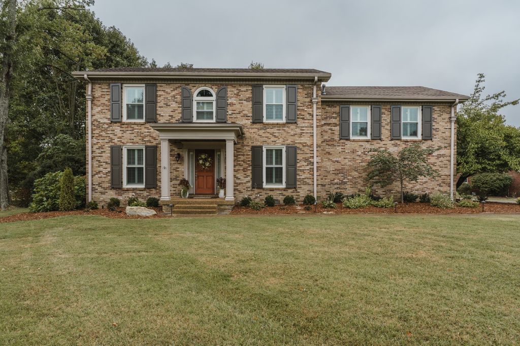 100 Harvest Ct, Franklin