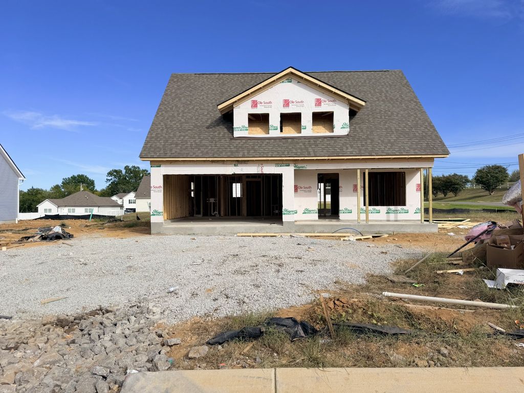 100 Einkorn Rd, Shelbyville