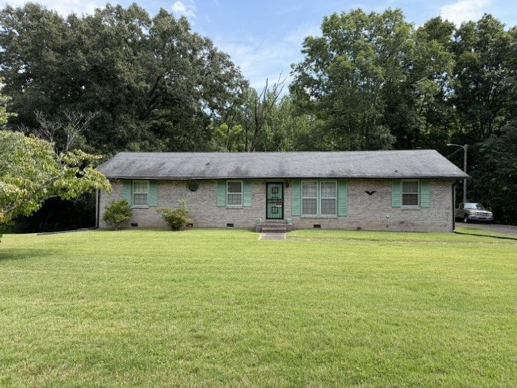 330 Belmont Rd, Clarksville