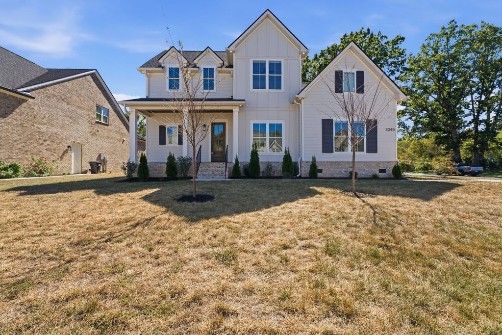 3045 Shady Forest Dr, Murfreesboro