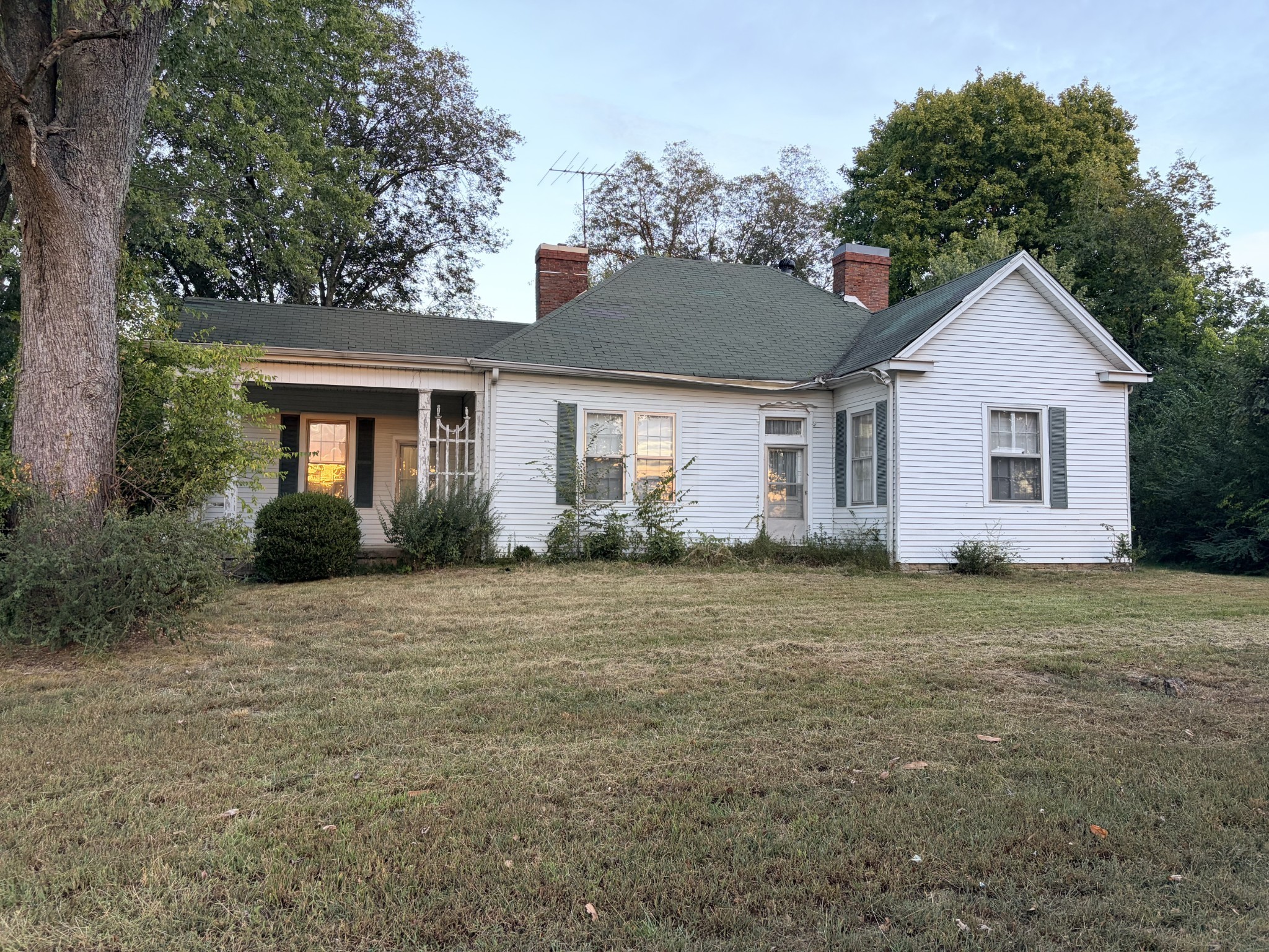 Photo for MLS 3601703 in 5303 Old Highway 431 Greenbrier, TN - 37073