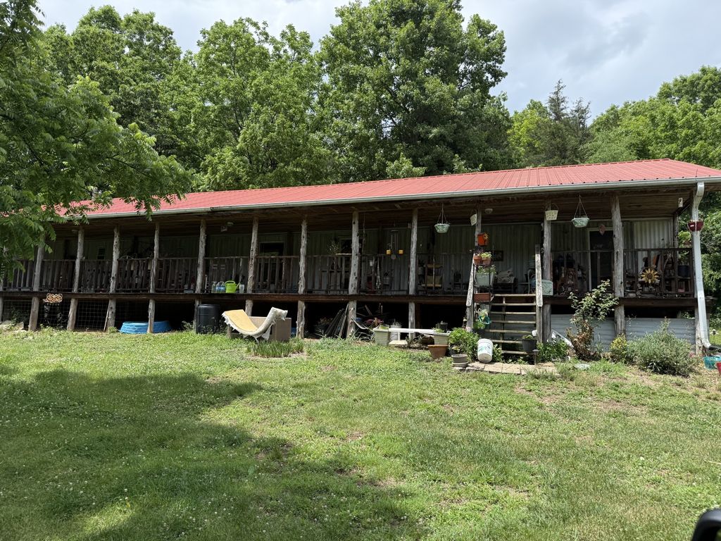 133 Cook Ln, Gainesboro