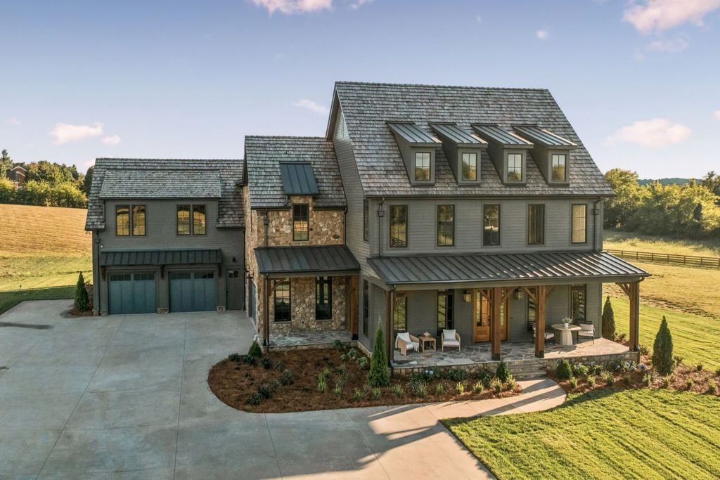 4015 Baileys Cove Ct, Franklin
