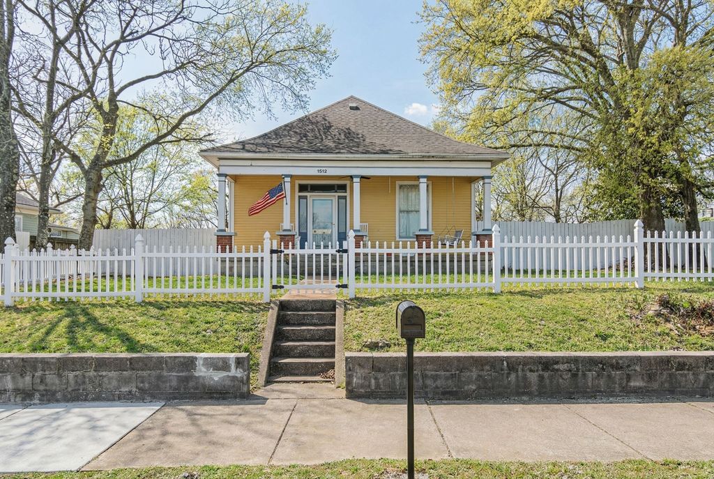 1512 Meridian St, Nashville
