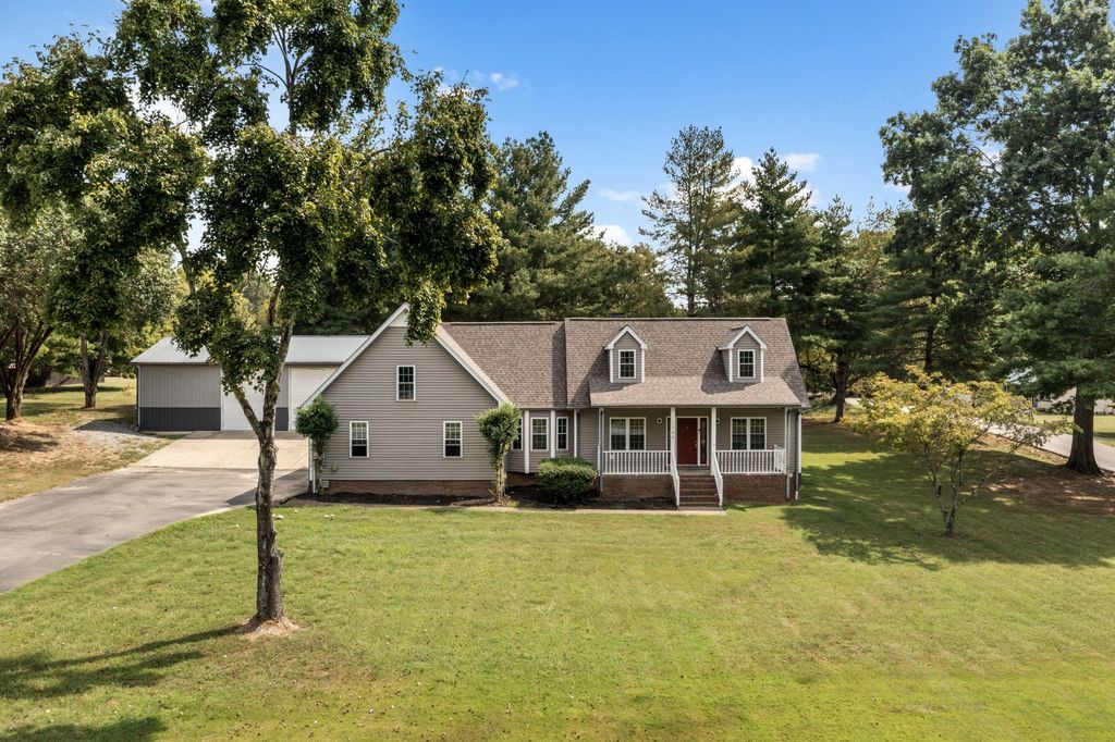 1166 S Wrights Ln, Gallatin