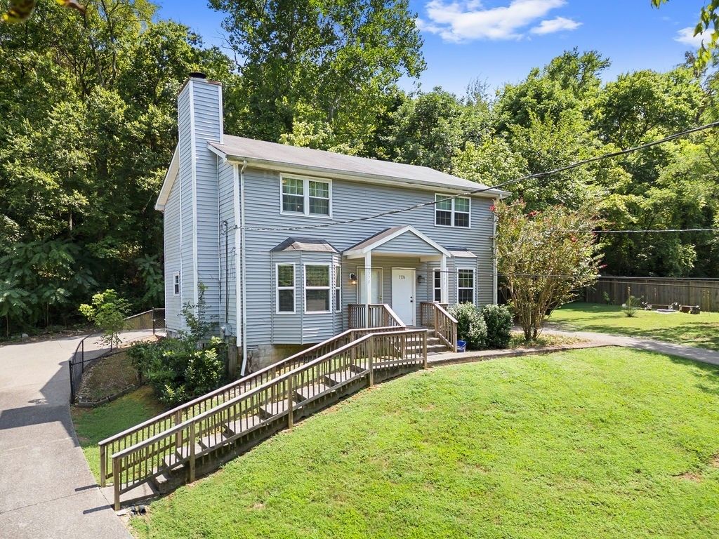 7774 Sawyer Brown Rd, Nashville