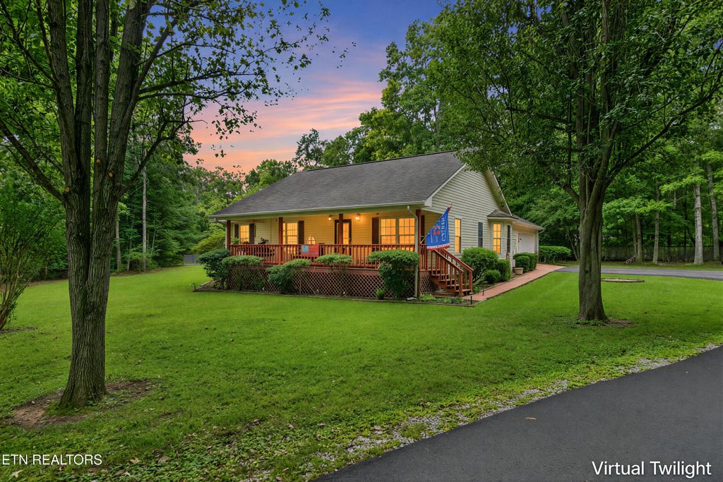 2006 Keno Drive, Crossville