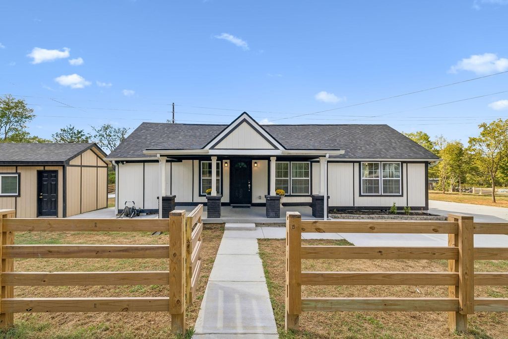 520 S Posey Hill Rd, Mount Juliet