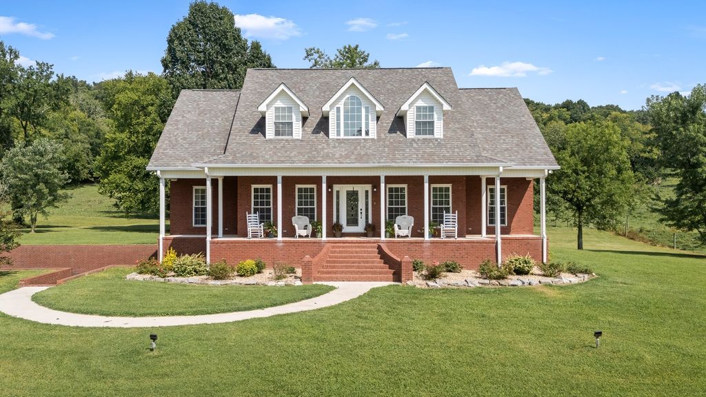 206 Hickerson Road, Wartrace