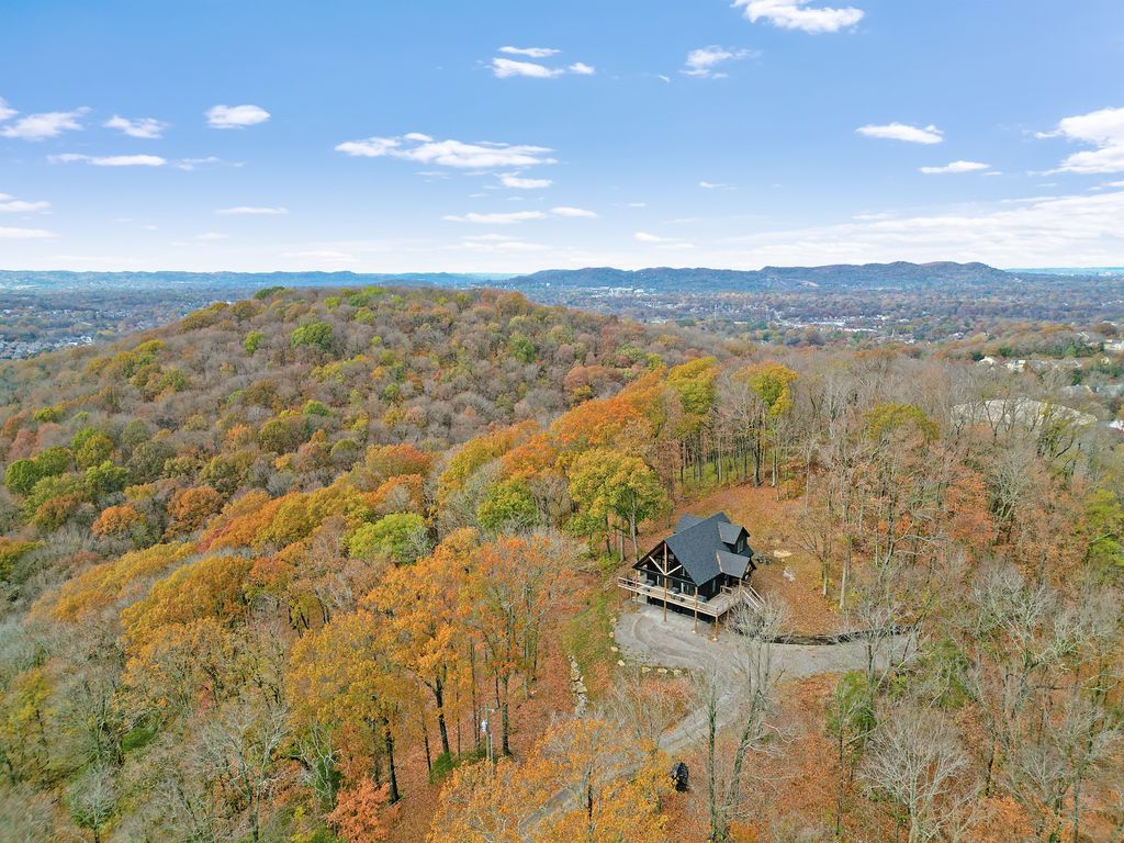 491 Kinhawk Dr, Nashville