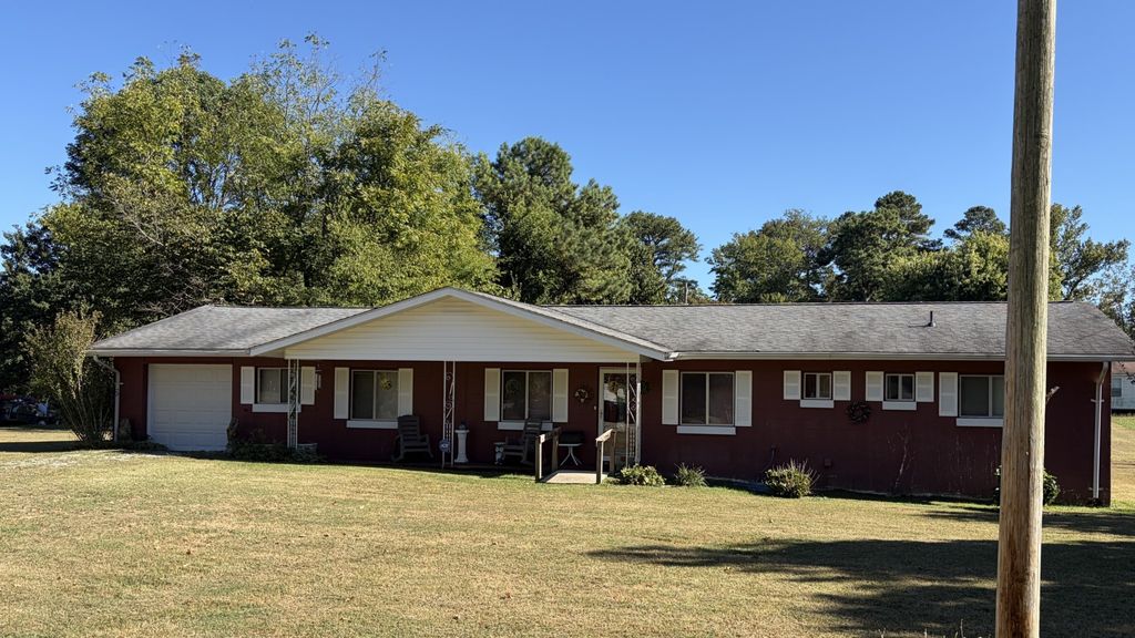 36 Dove St, Monteagle