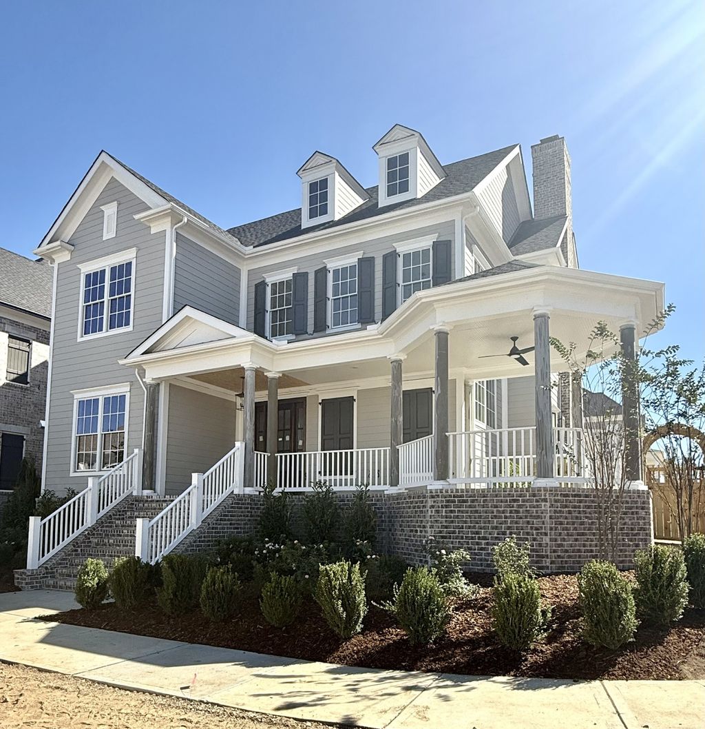 200 Equine St, Franklin