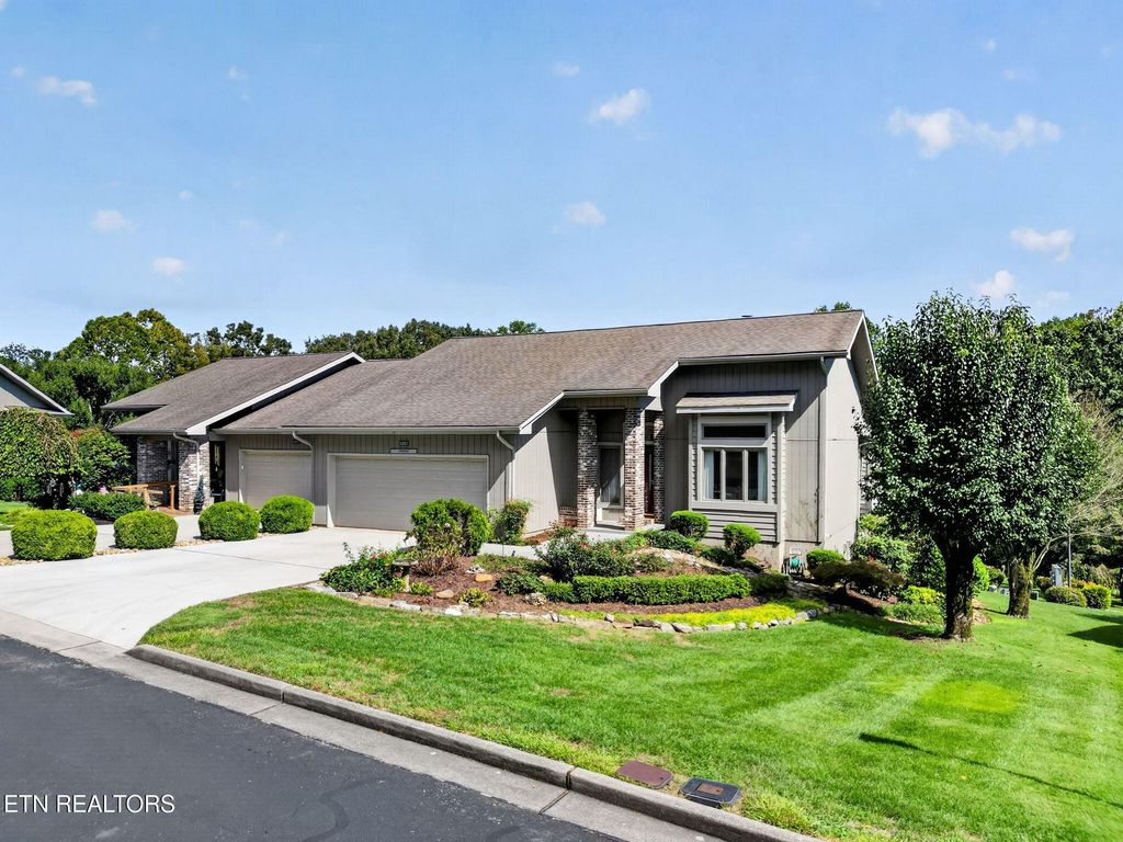 114 Bokoshe Circle, Loudon