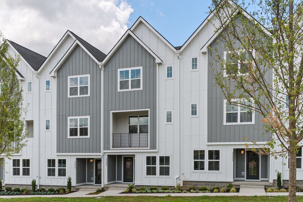 112 Chadwick Ct, Madison