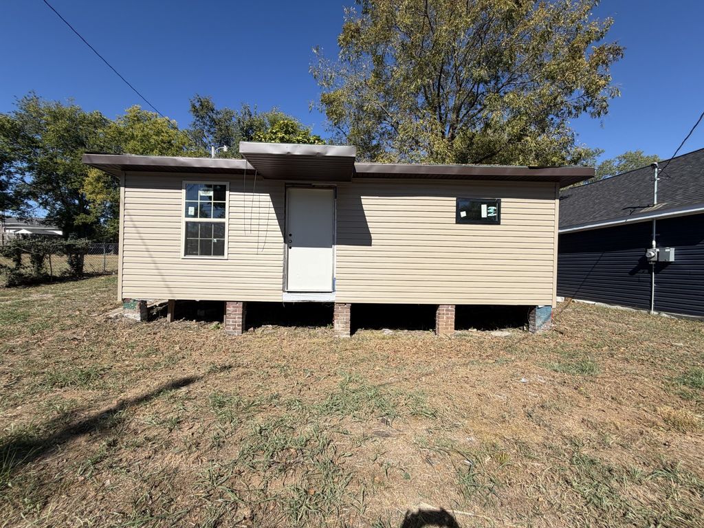 812 Younglove St, Hopkinsville