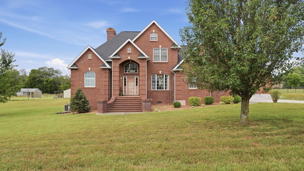 88 Hunters Landing Dr, Manchester