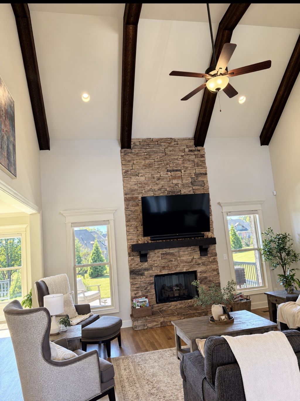 27 Morgan Ln, Lebanon