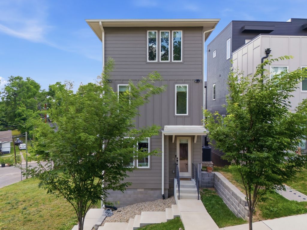 1267 John St, Nashville