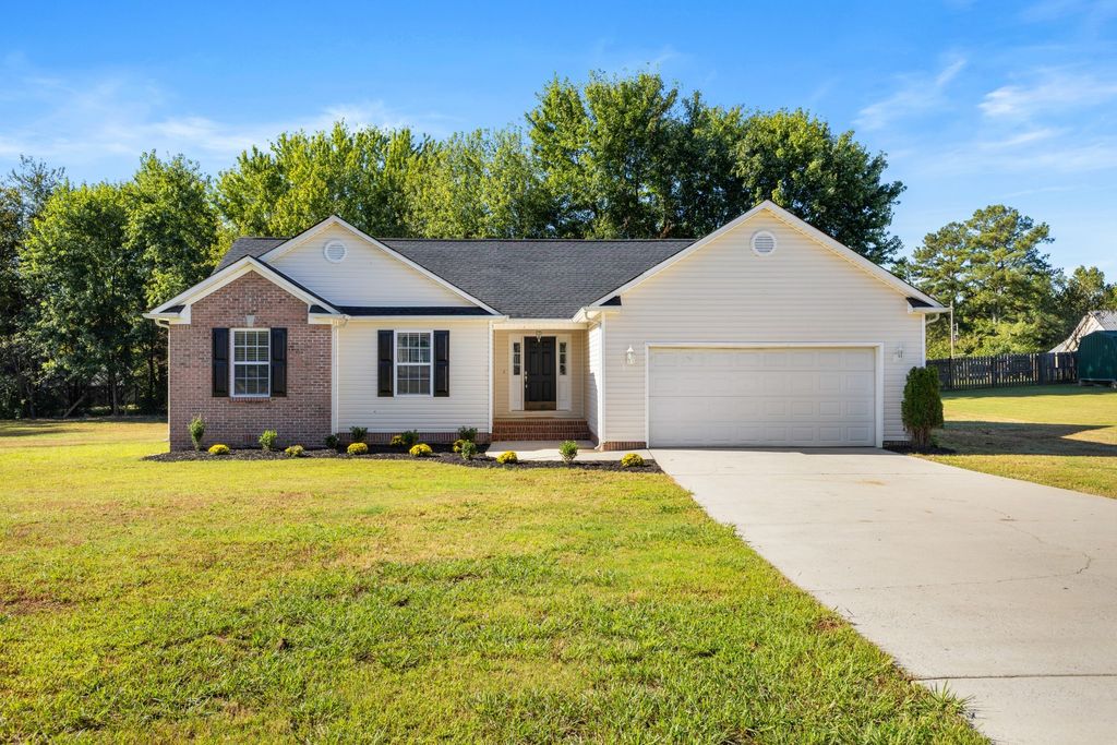 168 Misty Meadows Se, Cleveland