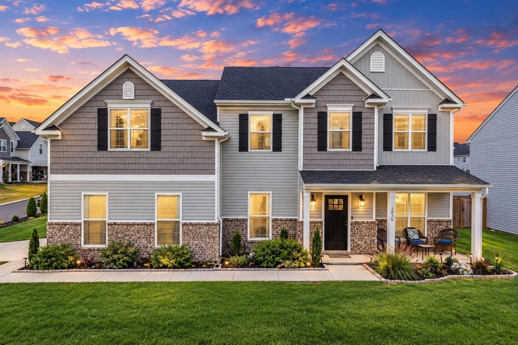 5036 Salient Dr, Spring Hill