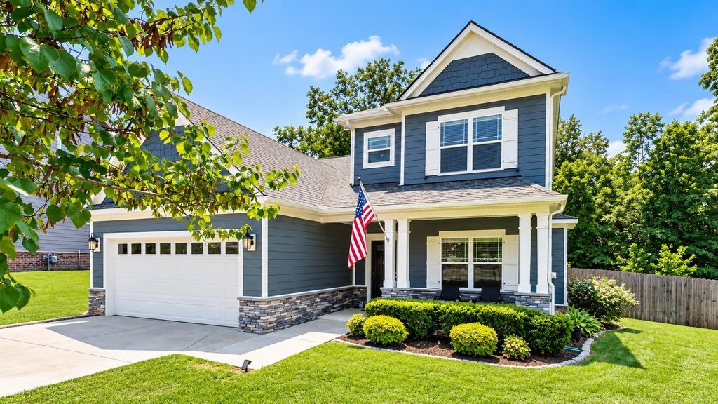 2003 Case Way, Fairview