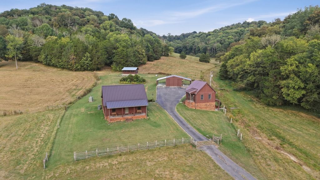 501 Gray Rd, Lynchburg