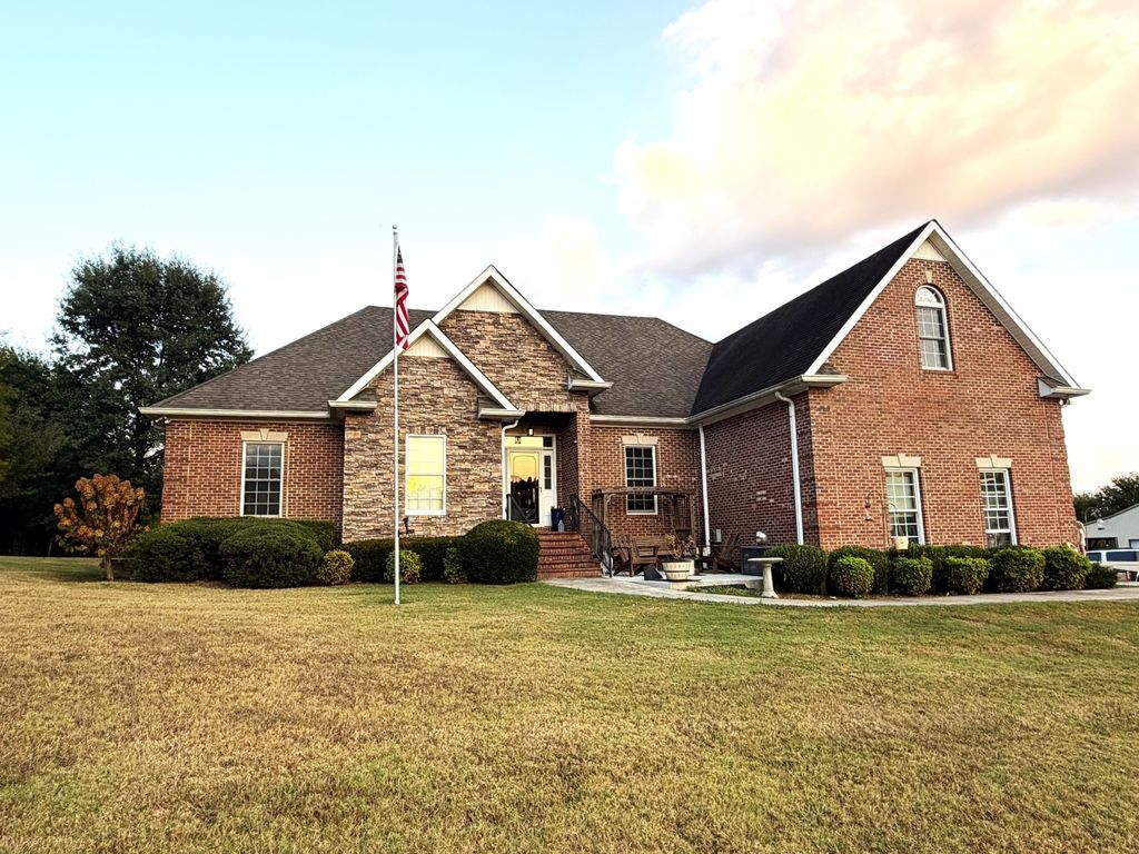 319 Dye Rd, Bell Buckle