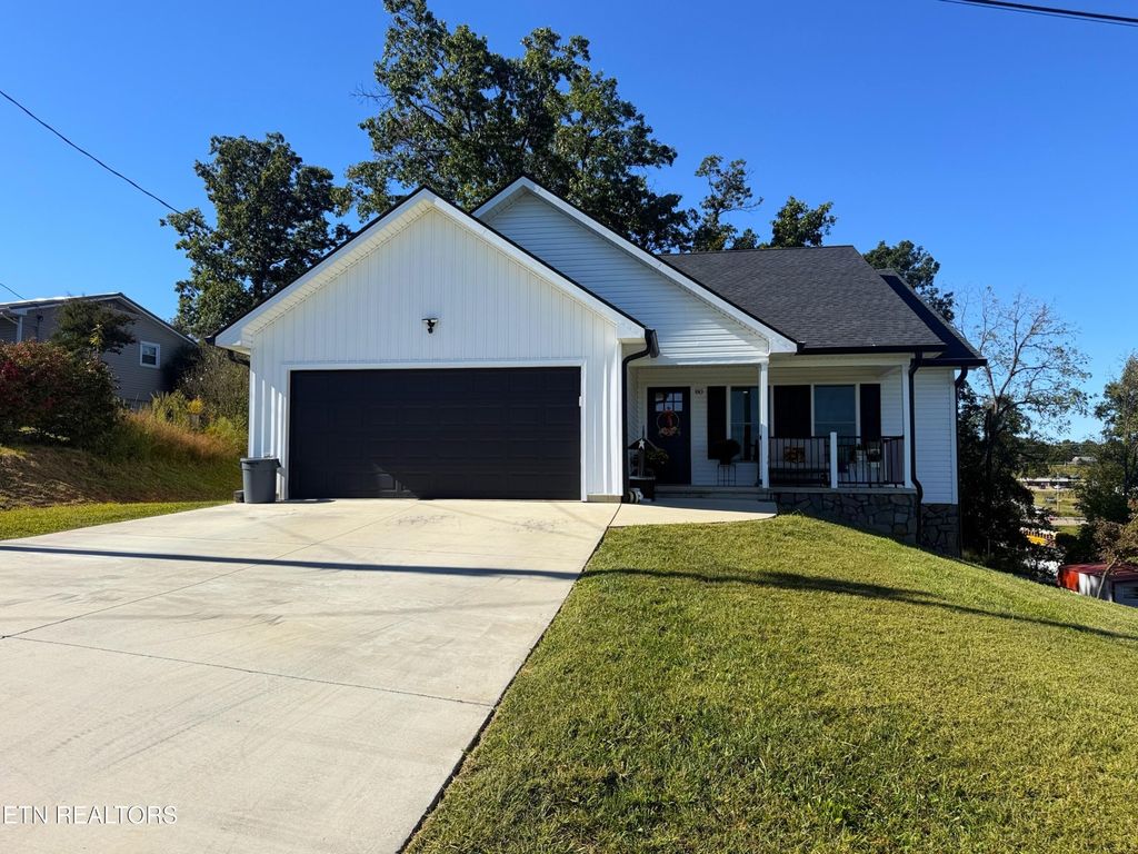 80 Polly Anna Drive, Mosheim