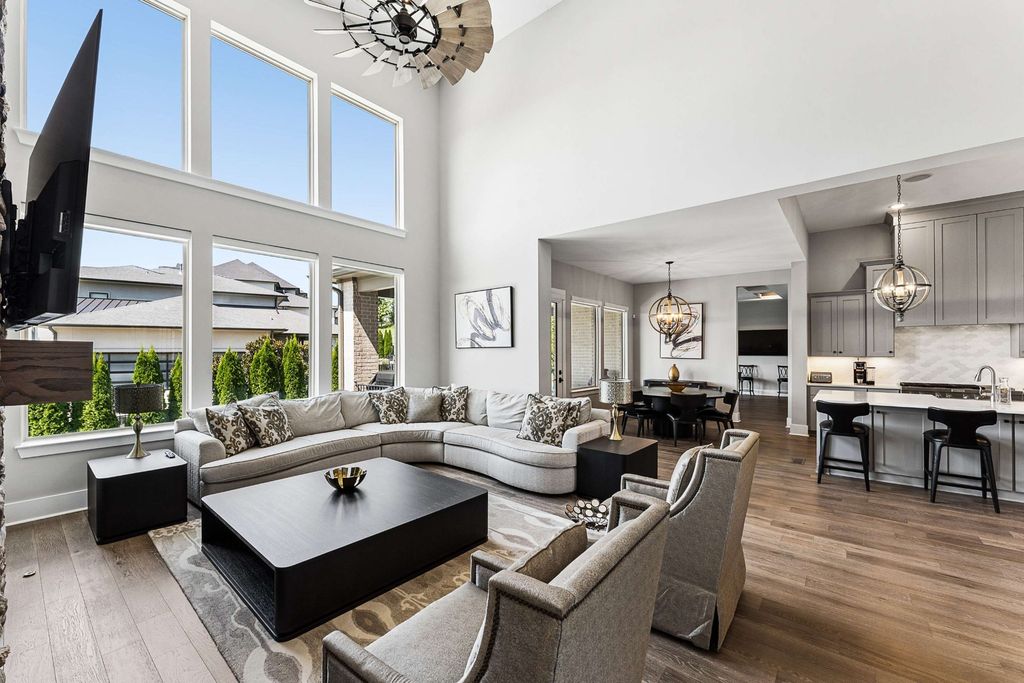 6401 High Top Ct, Franklin